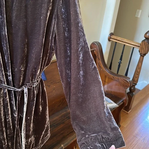 Velvet hooded cinch waist jacket - Picture 4 of 6